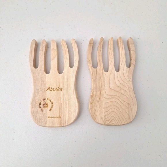 Alaskan Bear Claws Salad and Pasta Hands C1993 NOS - Picture 1 of 4